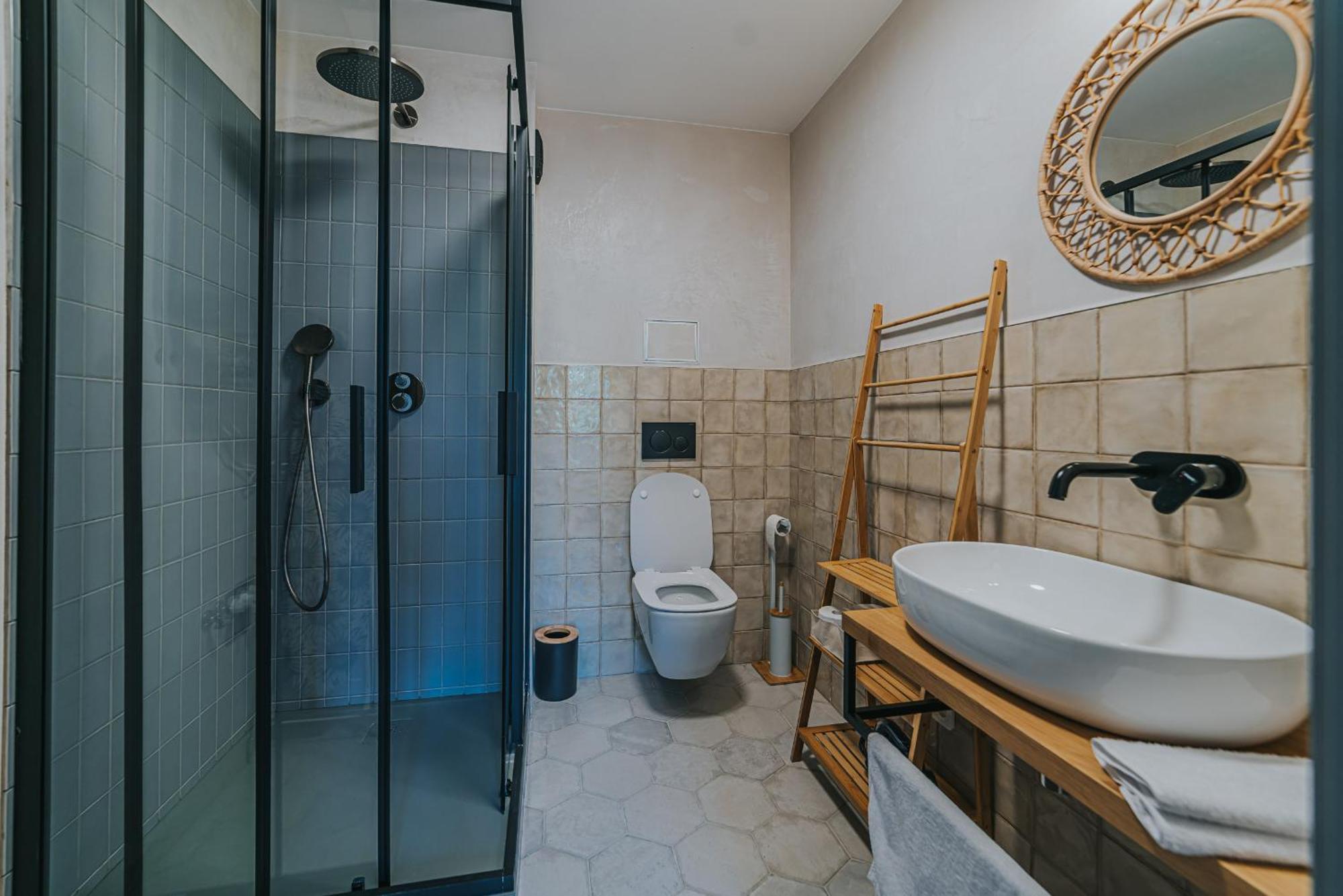 Bohemian Experience Aparthotel Prag Exteriör bild