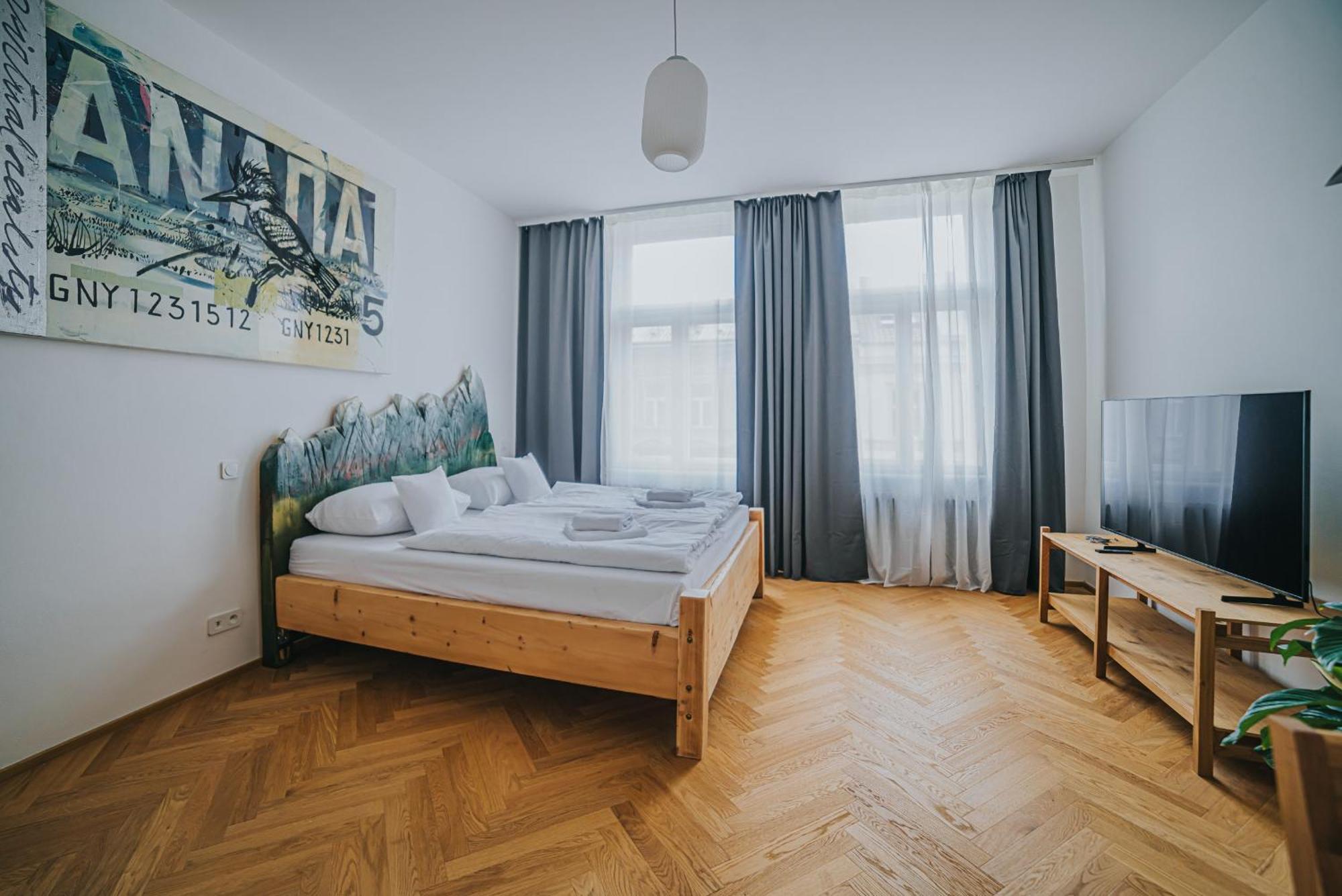 Bohemian Experience Aparthotel Prag Exteriör bild