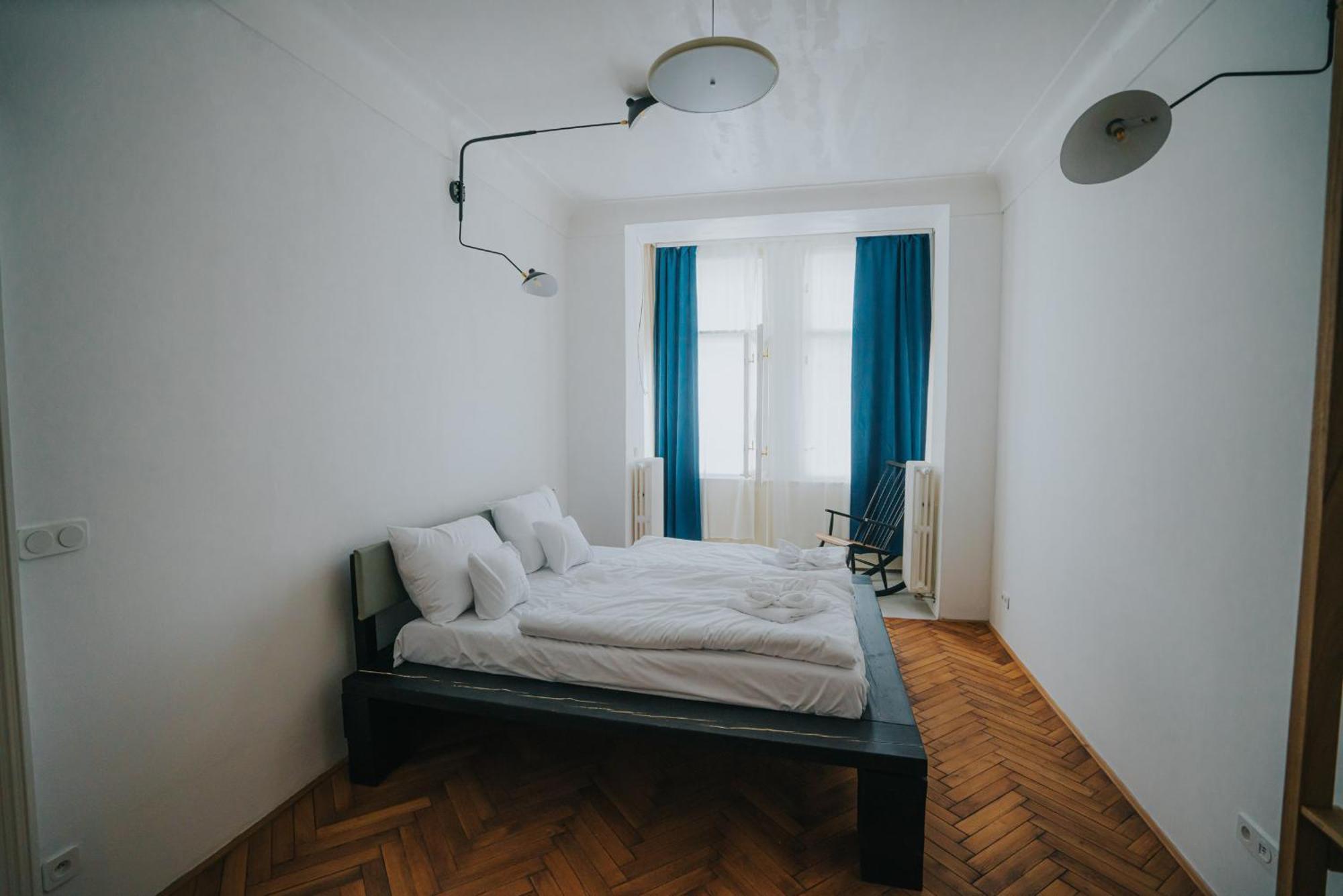 Bohemian Experience Aparthotel Prag Exteriör bild