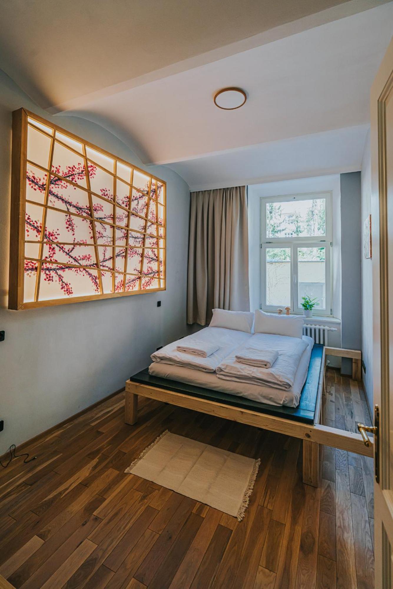 Bohemian Experience Aparthotel Prag Exteriör bild
