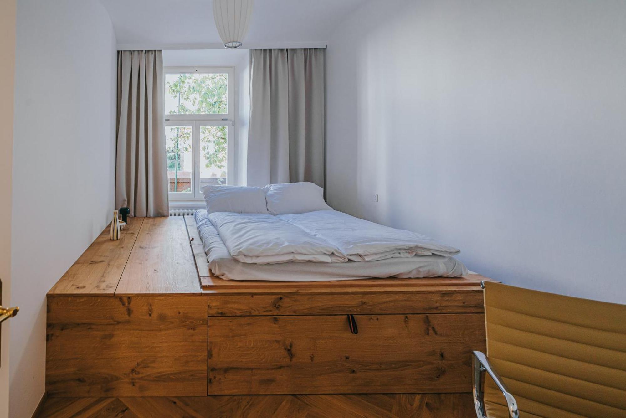 Bohemian Experience Aparthotel Prag Exteriör bild